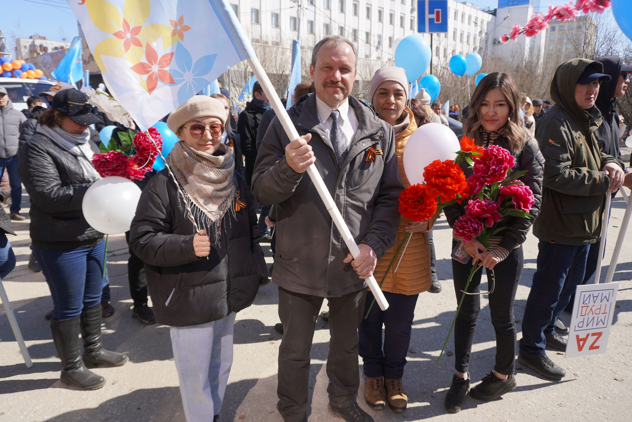 Парад 1 мая москва. Парад 1 мая. Парад 1 мая 2022. Массовые мероприятия в Москве 1 мая. 1 Мая парад Вилюйск.
